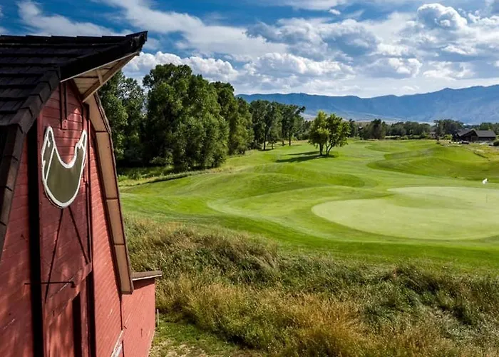 Cozy Perfect For A Romantic Escape With Bbq In Dayton, Wyoming
